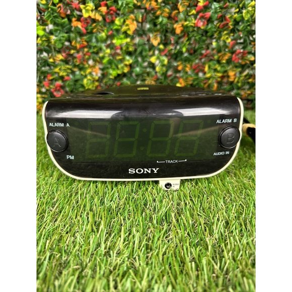 Sony Portable Audio & Video Sony Cd Clock Dream Machine Icfcd85